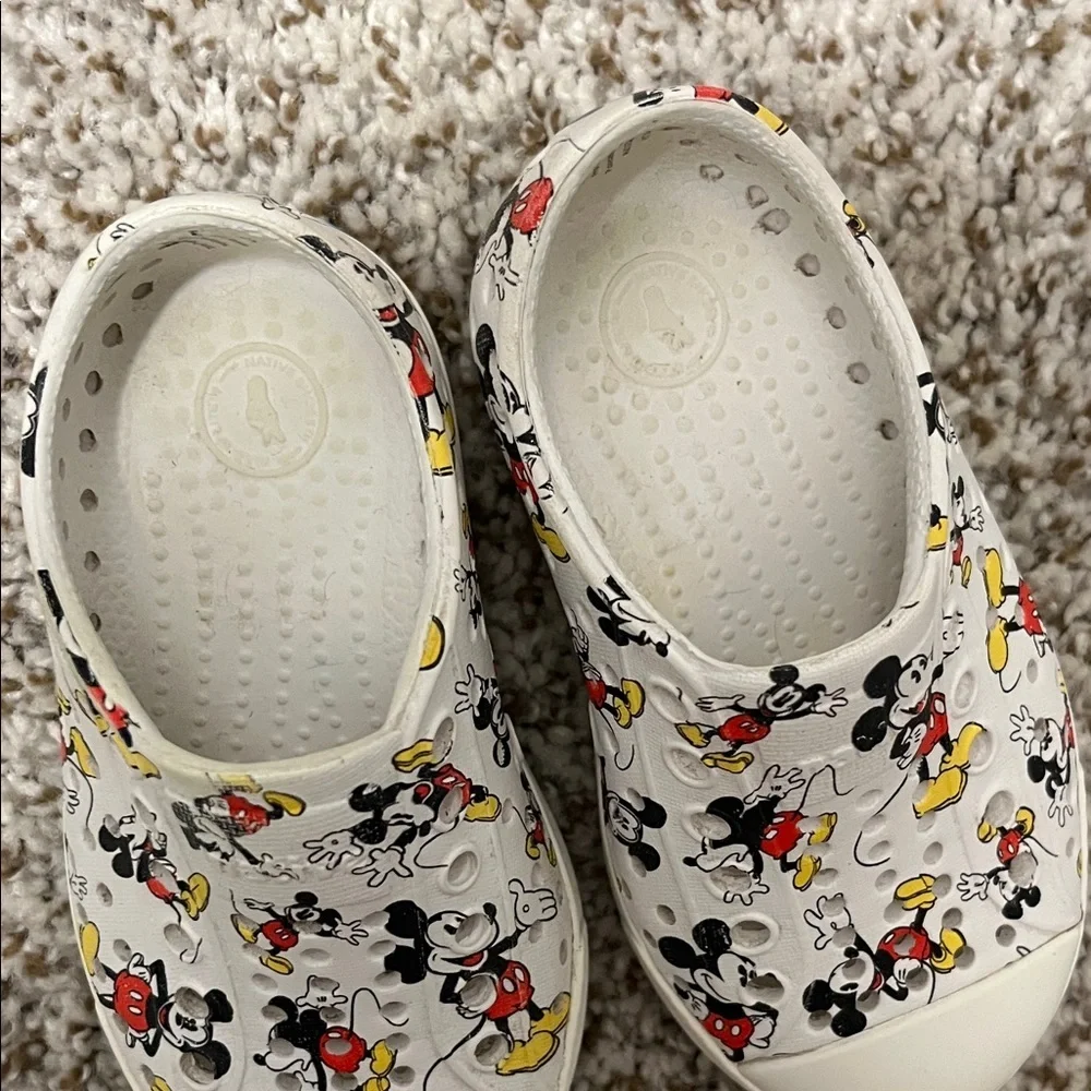 Native Kids Slip-On Sneakers - White, Red, Yellow - Picture 4 of 5